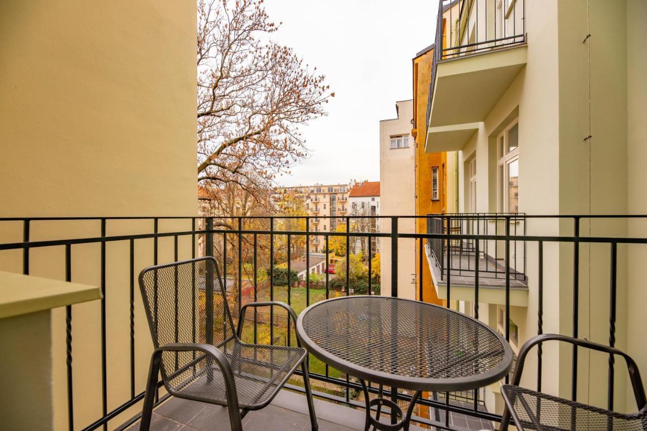 Friendly Apartments In Praga Esterno foto