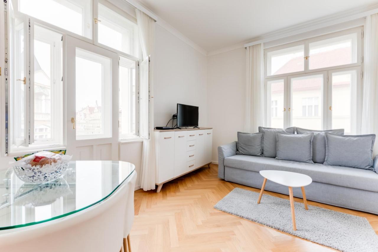 Friendly Apartments In Praga Esterno foto