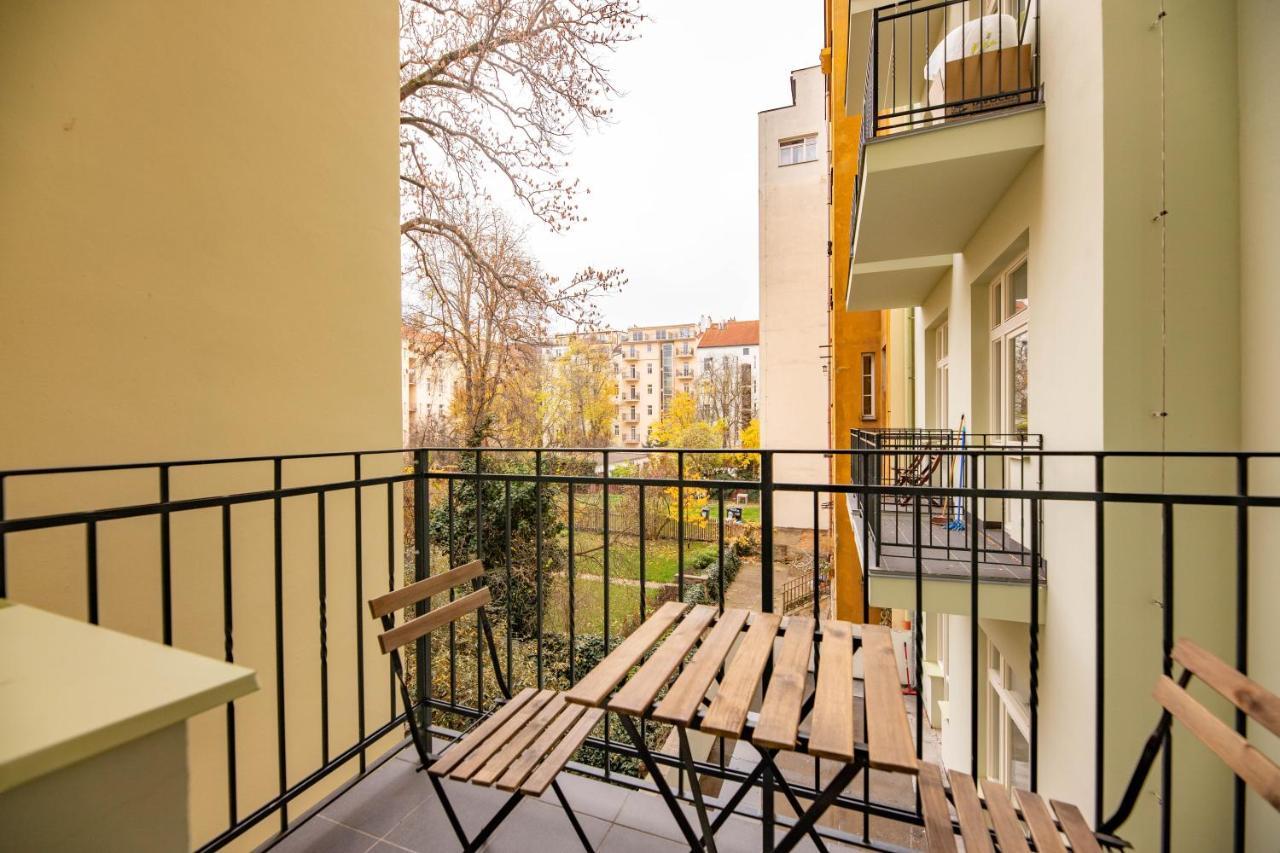 Friendly Apartments In Praga Esterno foto